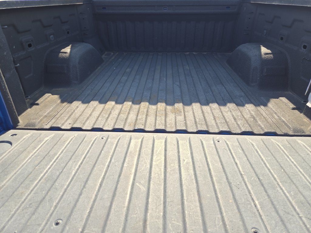 Used 2024 Chevrolet Silverado 1500 Custom RWD image 32