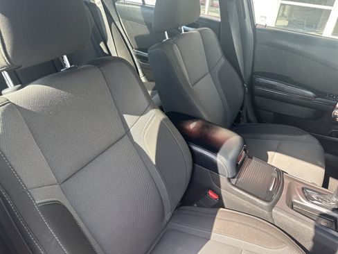 Used 2022 Dodge Charger SXT w/ Blacktop Package RWD image 29