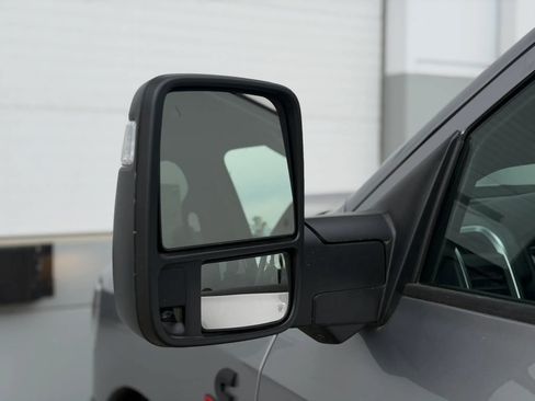 Used 2024 RAM 2500 Big Horn w/ Night Edition AWD/4WD image 33