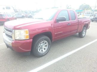 Used 2007 Chevrolet Silverado 1500 LT RWD video 1