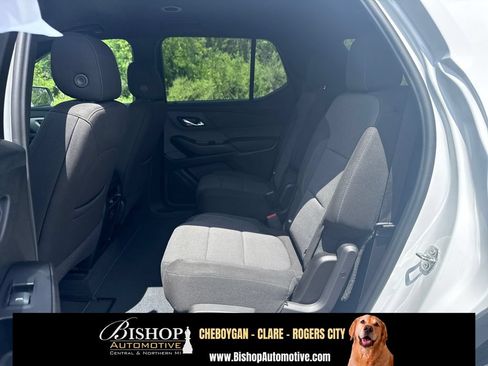 Used 2023 Chevrolet Traverse LT AWD/4WD image 17