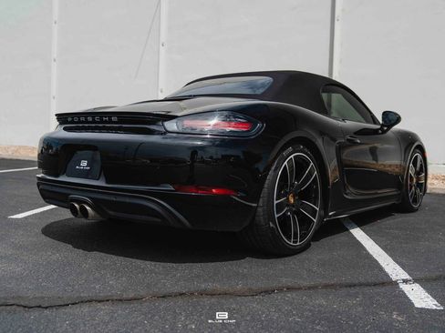 Used 2025 Porsche 718 Boxster S RWD image 27