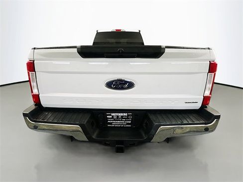 Used 2019 Ford F250 XLT w/ XLT Value Package image 6