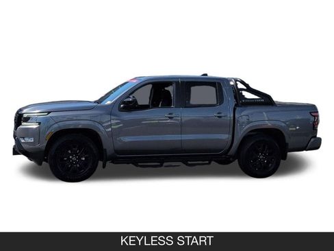 Certified 2023 Nissan Frontier SV w/ Midnight Edition Package RWD image 5