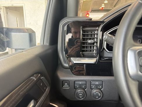 Certified 2026 Chevrolet Silverado 2500 LT AWD/4WD image 19