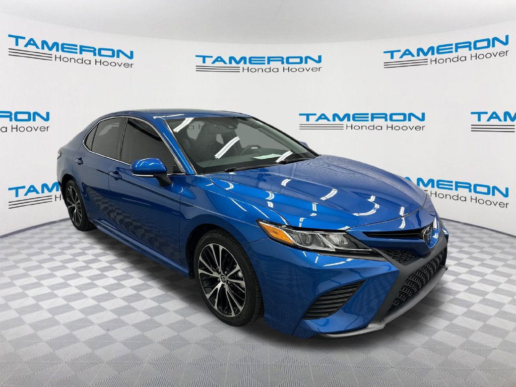 Used 2020 Toyota Camry SE w/ Convenience Package FWD image 7