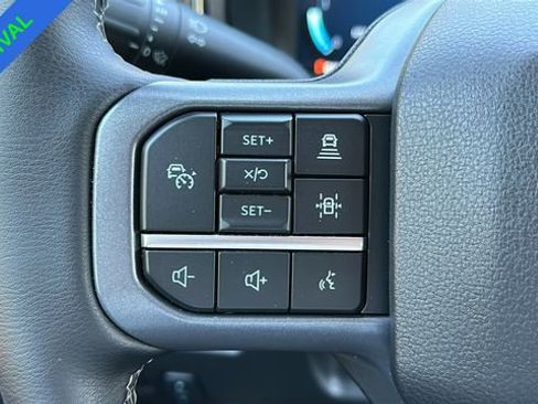 Certified 2025 Ford F250 Lariat w/ Lariat Ultimate Package AWD/4WD image 24