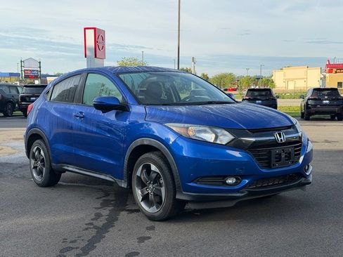 Used 2018 Honda HR-V EX image 1