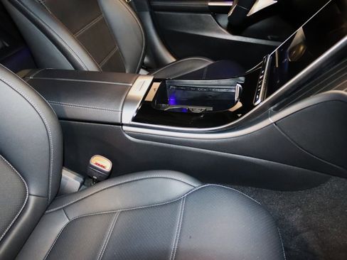 Used 2023 Mercedes-Benz C 300 4MATIC Sedan image 65