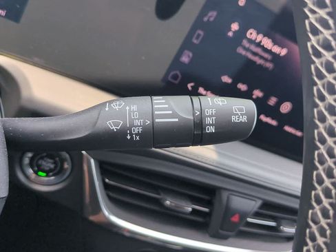 Used 2024 Buick Encore GX Preferred FWD image 24