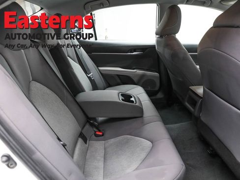 Used 2023 Toyota Camry LE AWD/4WD image 23