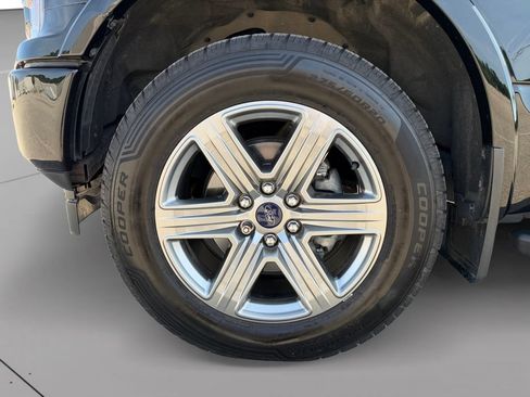 Used 2018 Ford F150 XLT w/ Equipment Group 302A Luxury AWD/4WD image 24