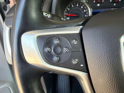 Used 2024 GMC Terrain SLT AWD/4WD image 38