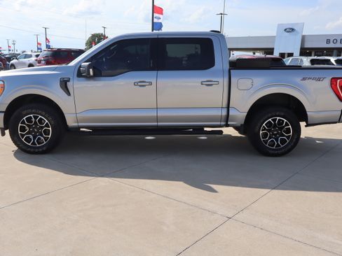Used 2021 Ford F150 XLT w/ Equipment Group 302A High AWD/4WD image 9