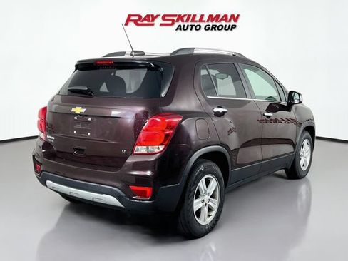 Used 2020 Chevrolet Trax LT w/ LT Convenience Package FWD image 7