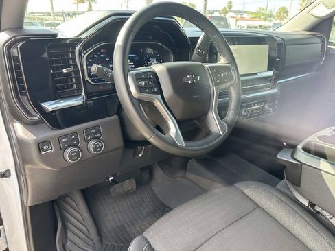 Used 2025 Chevrolet Silverado 1500 LT Trail Boss w/ Protection Package image 17