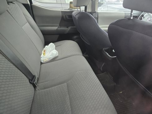 Used 2021 Toyota Tacoma SR image 17