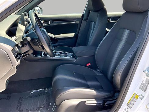 Used 2025 Honda Civic Sport image 7
