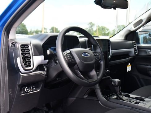 Used 2025 Ford Ranger XL w/ Trailer Tow Package image 11