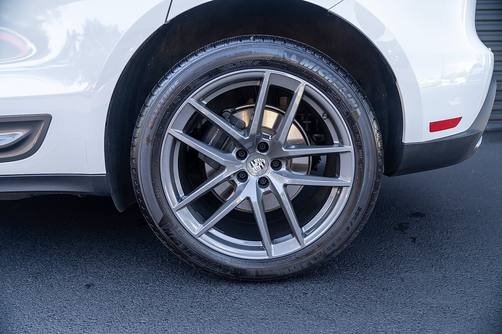 Certified 2026 Porsche Macan T AWD/4WD image 26