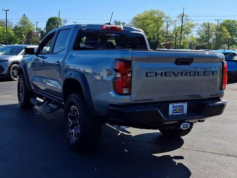 New 2026 Chevrolet Colorado ZR2 w/ Technology Package AWD/4WD image 9