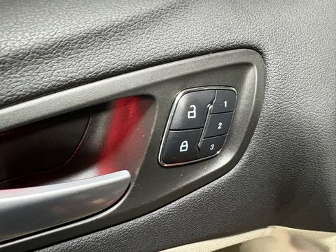 Used 2016 Ford Escape Titanium w/ Equipment Group 301A image 24