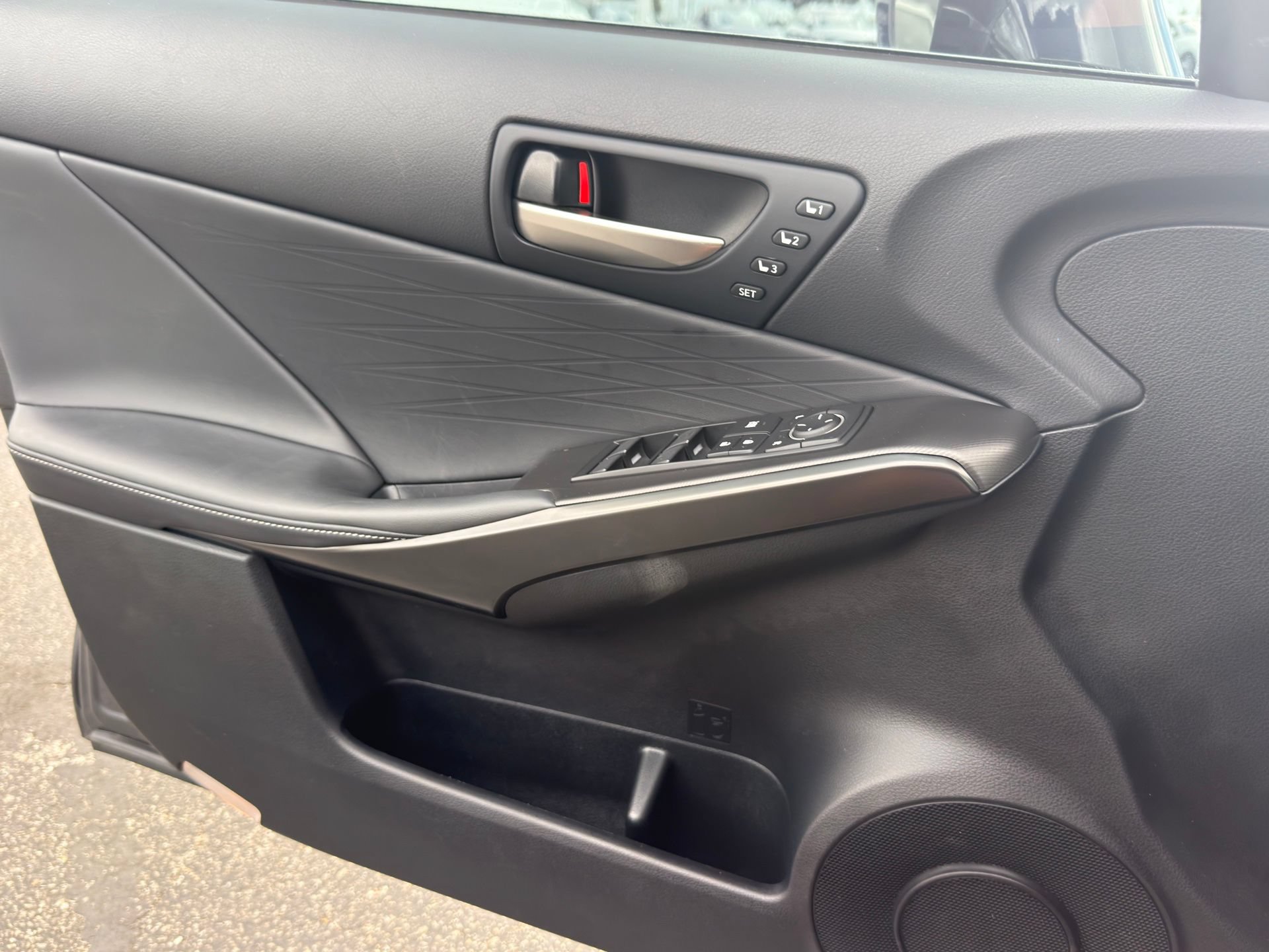 Used 2023 Lexus IS 350 F Sport RWD image 21