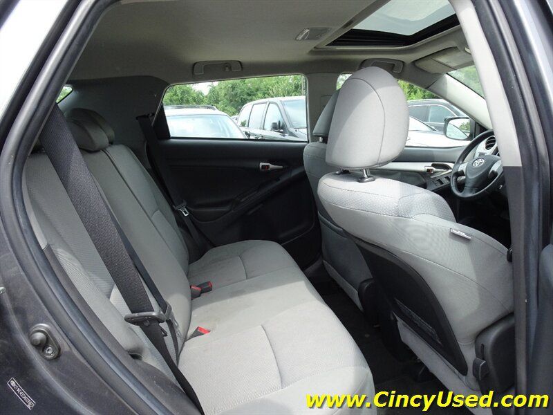 Used 2010 Toyota Matrix S w/ Sport Pkg FWD image 15