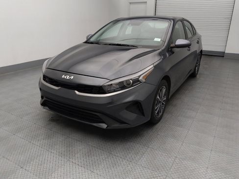 Used 2024 Kia Forte LXS FWD image 15