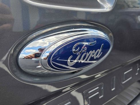 Used 2023 Ford Maverick Lariat w/ Lariat Luxury Package AWD/4WD image 13