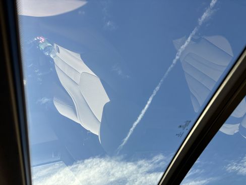 Used 2021 BMW X5 xDrive40i w/ Premium Package image 31