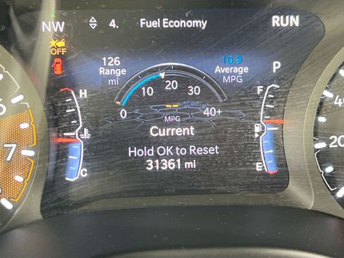 Used 2022 Jeep Compass Limited AWD/4WD image 12