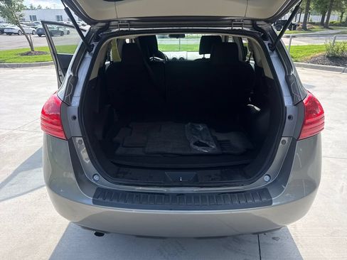 Used 2014 Nissan Rogue S w/ Convenience Package FWD image 32