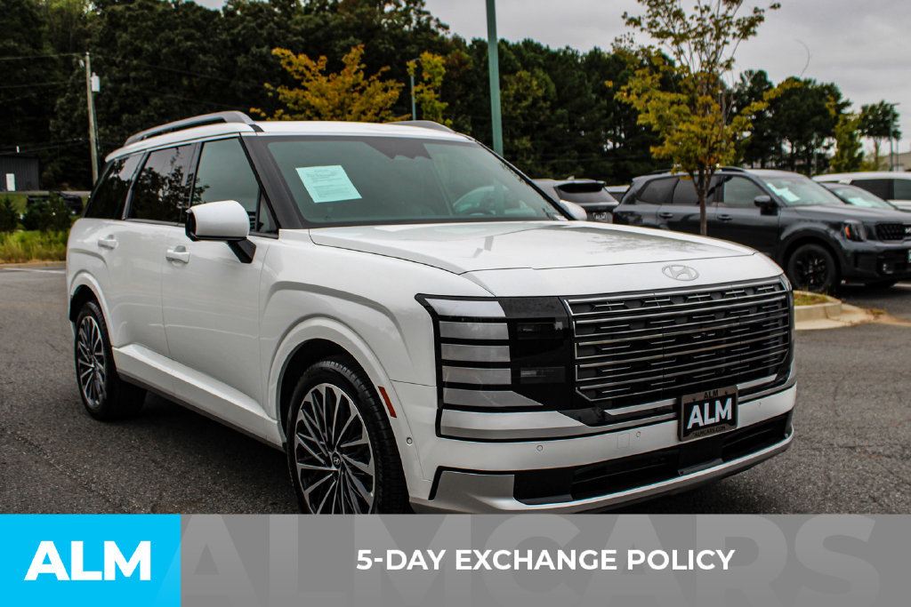 Used 2026 Hyundai Palisade Calligraphy AWD/4WD image 3