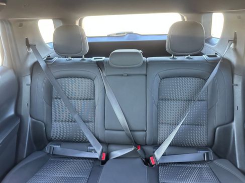 Used 2025 Chevrolet Equinox LT image 38