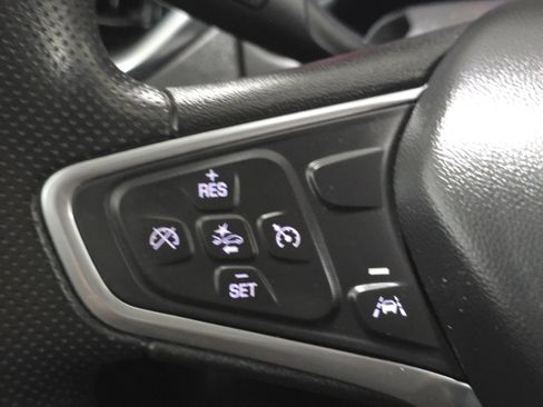 Used 2022 Chevrolet Equinox LT w/ LPO, Floor Liner Package image 29