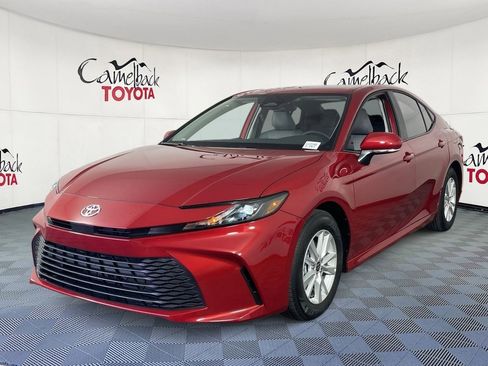 New 2026 Toyota Camry LE image 2
