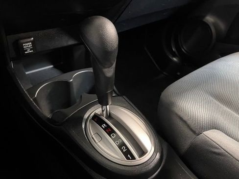 Used 2013 Honda Fit image 24