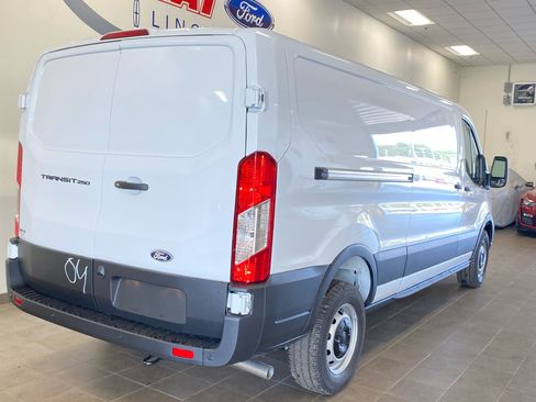 New 2026 Ford Transit 250 Low Roof w/ Load Area Protection Package RWD image 8