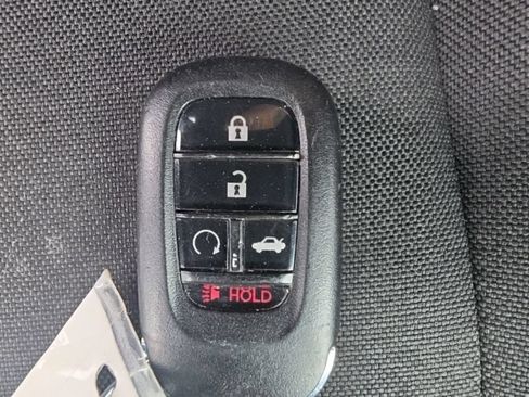Used 2024 Honda Civic Sport image 33