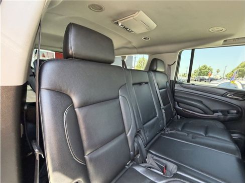 Used 2016 GMC Yukon XL SLT w/ Open Road Package RWD image 30