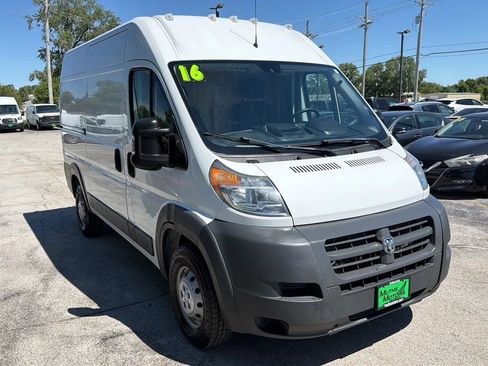 Used 2016 RAM ProMaster 2500 w/ Interior Convenience Group FWD image 2