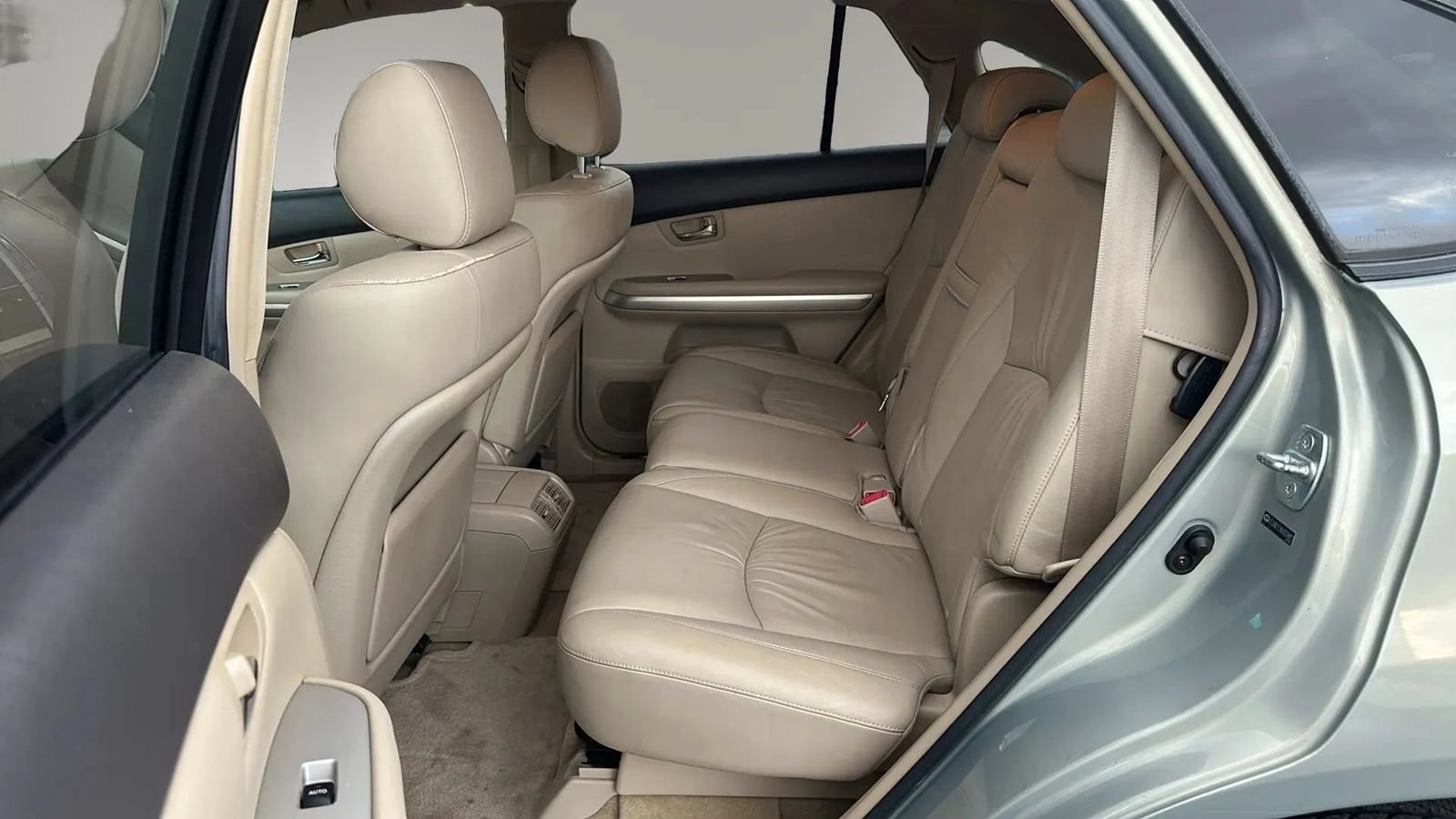 Used 2006 Lexus RX 400h AWD image 8
