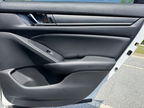 Used 2022 Honda Accord Sport image 46