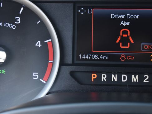 Used 2019 Ford F250 XLT w/ FX4 Off-Road Package image 31