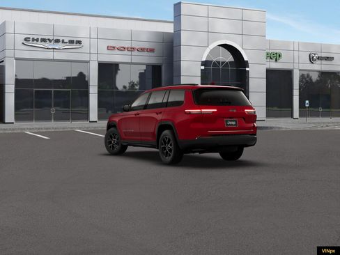 New 2026 Jeep Grand Cherokee L 2WD image 5