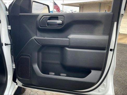 Used 2023 Chevrolet Silverado 1500 Custom image 26