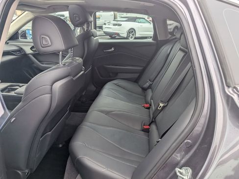 Used 2023 Acura TLX w/ Technology Package image 9