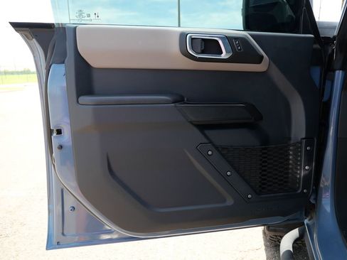 Certified 2024 Ford Bronco Wildtrak AWD/4WD image 15