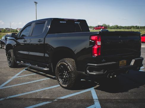 Used 2021 Chevrolet Silverado 1500 LT Trail Boss w/ Convenience Package II AWD/4WD image 8